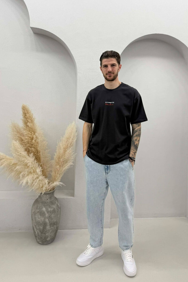 T-SHIRT ME SHKRIME PER MESHKUJ NE NGJYRE GRI TE ERRET - 3