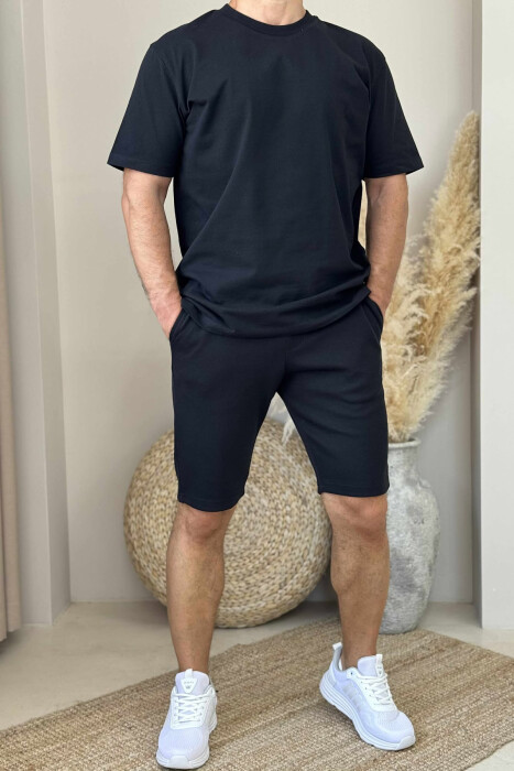 SET I THJESHTË T-SHIRT+PANTALLONA TË SHKURTRA PËR MESHKUJ NË NGJYRËN E ZEZË - 