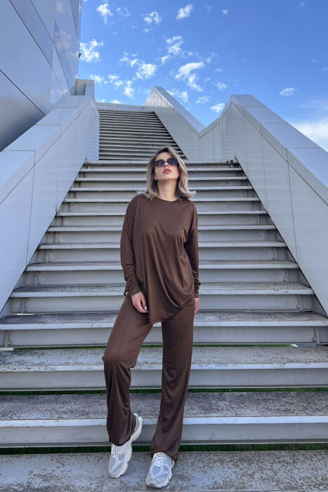 BLOUSE+WIDE LEG SWEATPANTS ONE COLOR WOMEN SET IN BROWN COLOR 