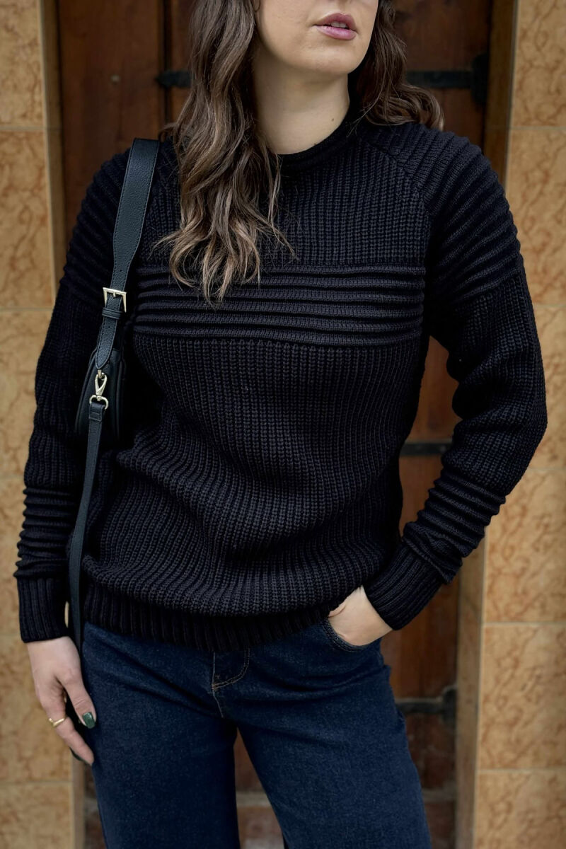 THICK SIMPLE WOMAN SWEATER BLACK/ E ZEZE - 4