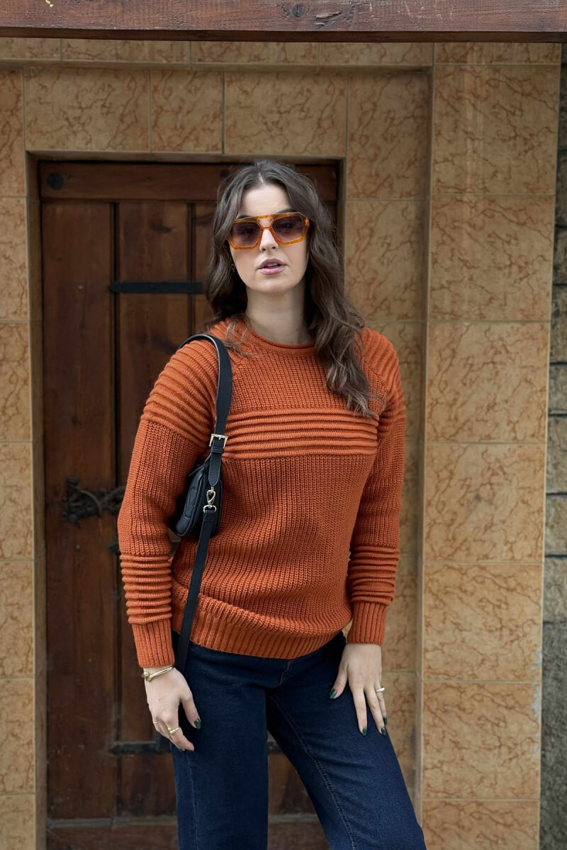 THICK SIMPLE WOMAN SWEATER BRICK/TULLE - 2
