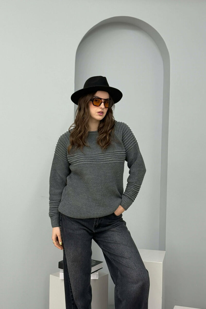THICK SIMPLE WOMAN SWEATER DARK GREY/GEE - 1