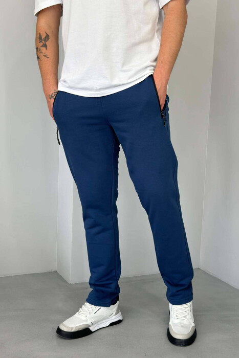 SIMPLE SPORTS MEN SWEATPANTS IN BLUE COLOR 