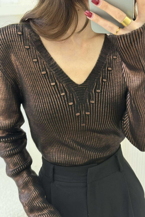 TRIKO E SHNDRITSHME PËR FEMRA NË NGJYRËN BRONX - 3