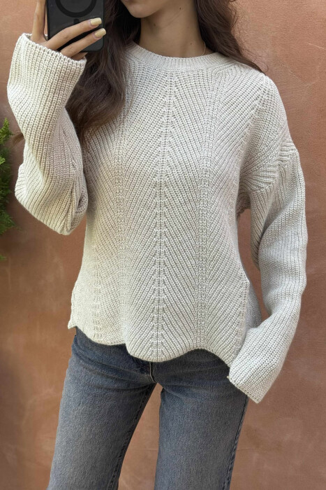 TRIKO E THJESHTË E THURUR NJËNGJYRËSHE PËR FEMRA NË NGJYRËN BEZHË TË ZBARDHUR - 4