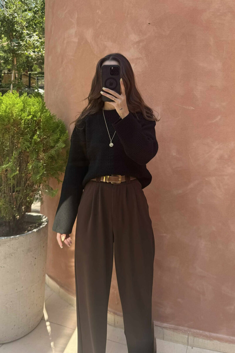 TRIKO E THJESHTË E THURUR NJËNGJYRËSHE PËR FEMRA NË NGJYRËN E ZEZË - 4