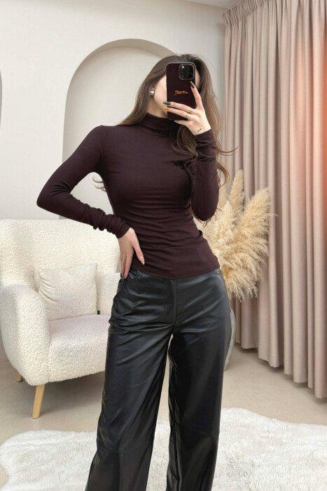 TRIKO E THJESHTE ME JAKE GOLF PER FEMRA NE NGJYRE KAFE - 3