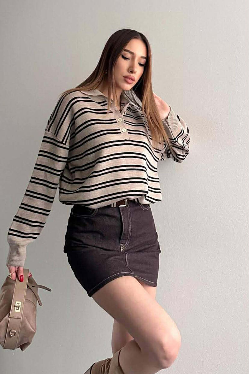 TRIKO E THJESHTE ME JAKE POLO DHE BUTONA PER FEMRA NE NGJYRE KREM - 2