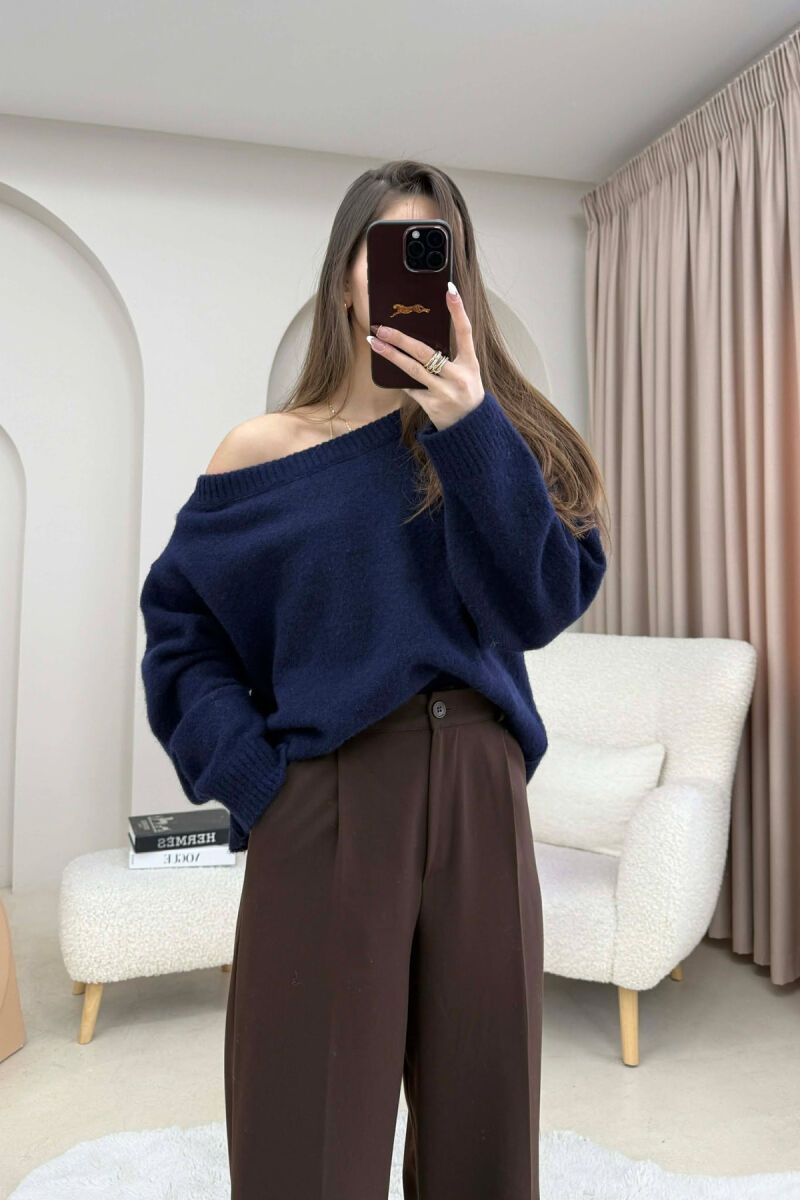 TRIKO E THJESHTE NJE NGJYRESHE PER FEMRA NE NGJYRE BLU TE ERRET - 4