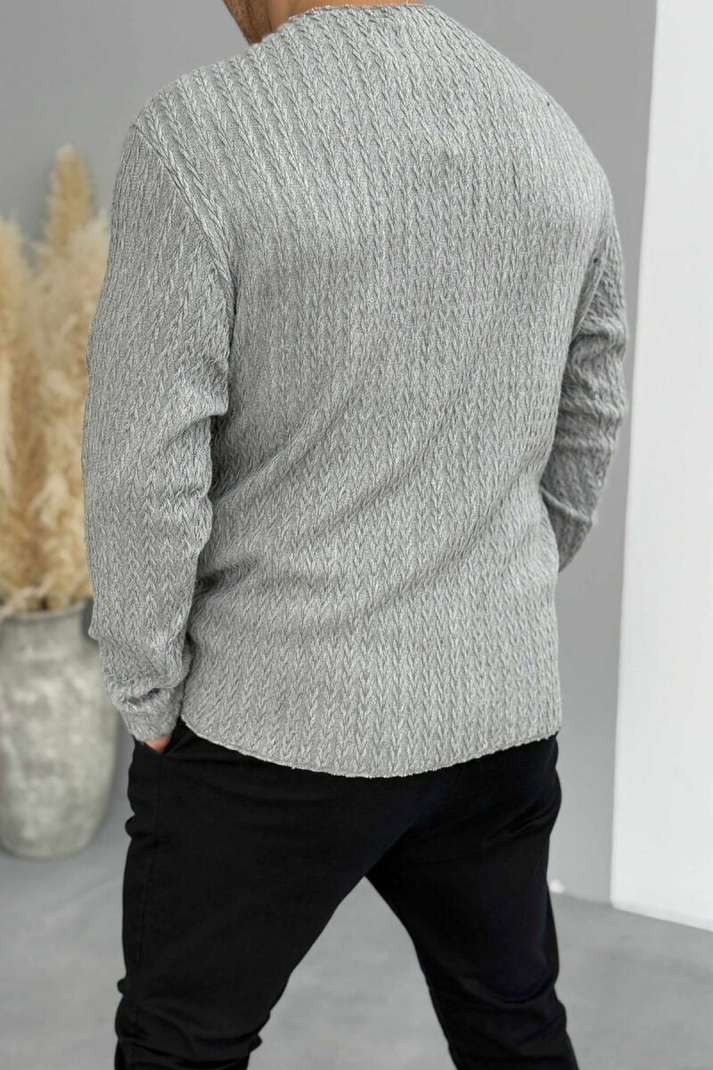 TRIKO E THJESHTË NJË NGJYRËSHE E THURUR PËR MESHKUJ NË NGJYRËN GRI - 2