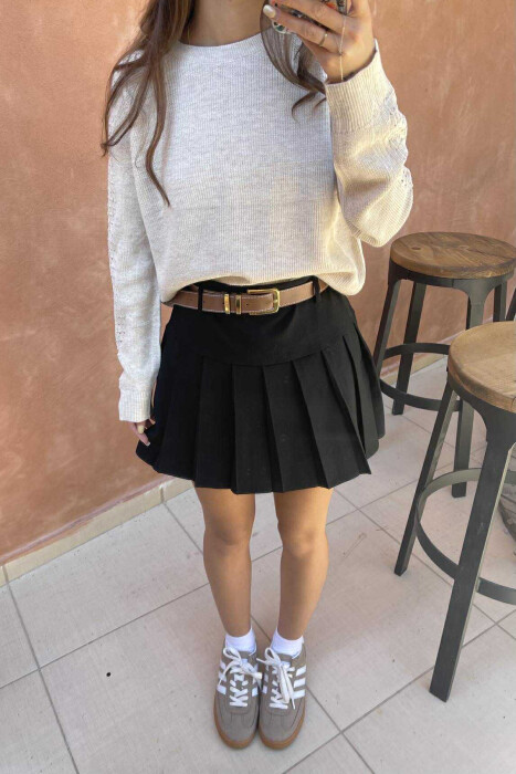 TRIKO E THJESHTË NJËNGJYRËSHE PËR FEMRA NË NGJYRËN BEZHË TË ZBARDHUR - 2