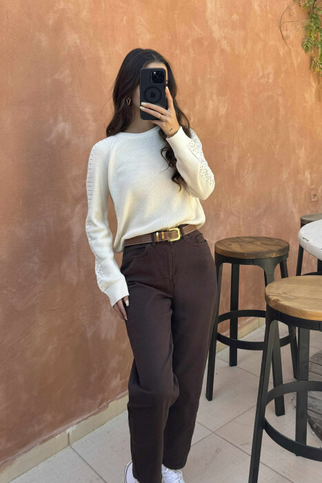 TRIKO E THJESHTË NJËNGJYRËSHE PËR FEMRA NË NGJYRËN KREM - 2