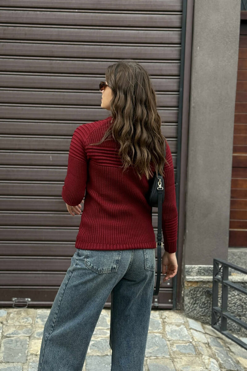 TRIKO E THJESHTE PER FEMRA NE NGJYRE VISHNJE TE ERRET - 3