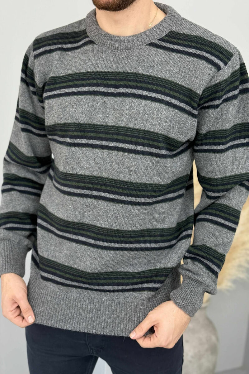 TRIKO E THURRUR ME JAKE TE RRUMBULLAKET DHE DIZAJN VIJASH PER MESHKUJ NE NGJYRE GRI - 2