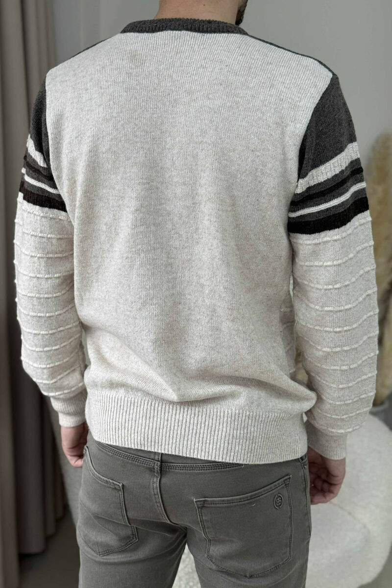 TRIKO E THURRUR ME JAKE TE RRUMBULLAKET PER MESHKUJ NE NGJYRE BEZHE - 4