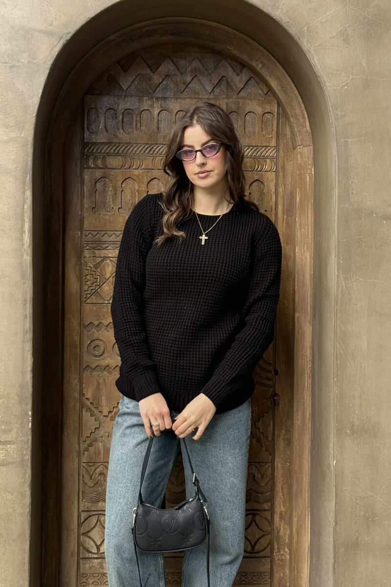 TRIKO E THURRUR PER FEMRA NE NGJYRE TE ZEZE - 2