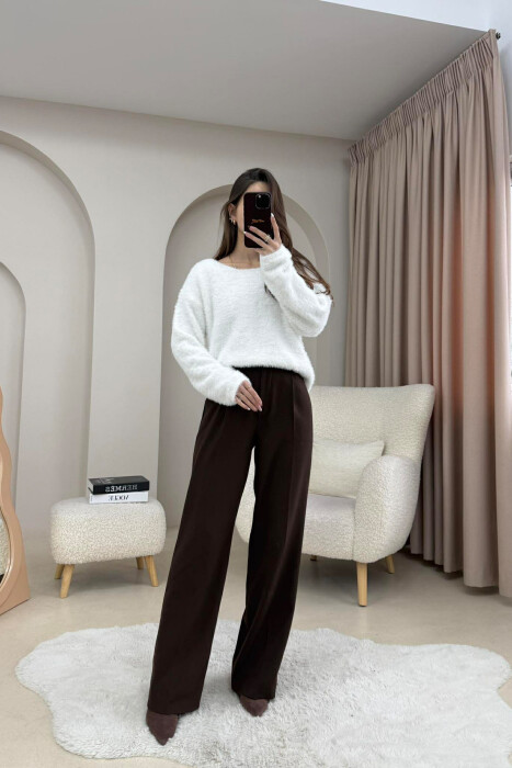 TRIKO ME DETAJ FIJESH TE BUTA PER FEMRA NE NGJYRE TE BARDHE - 2