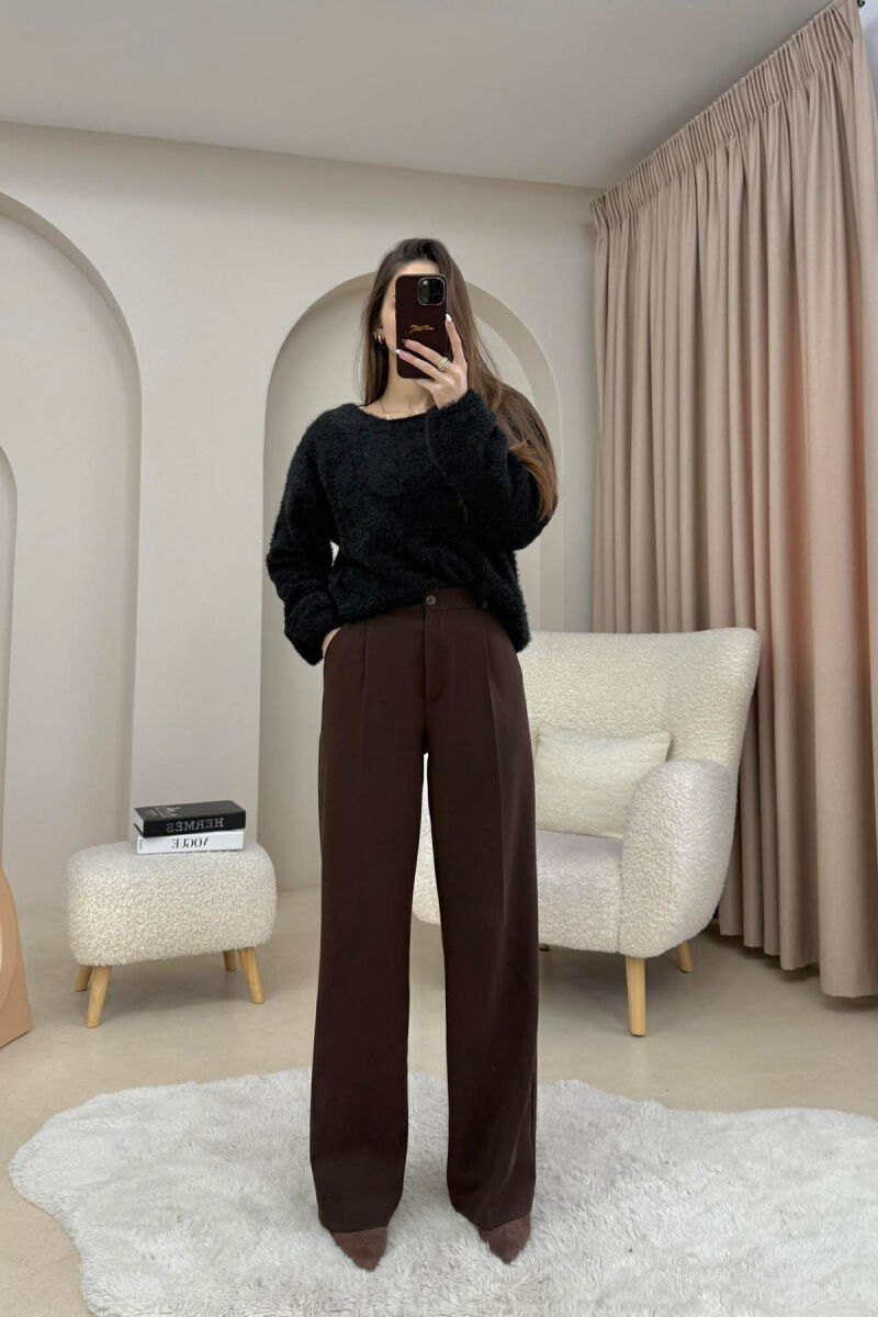 TRIKO ME DETAJ FIJESH TE BUTA PER FEMRA NE NGJYRE TE ZEZE - 2