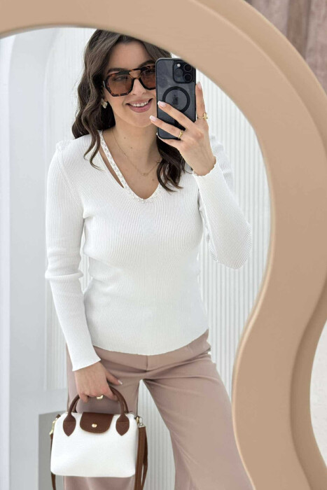 TRIKO ME DETAJIN E PERLAVE PËR FEMRA NË NGJYRËN E BARDHË - 3