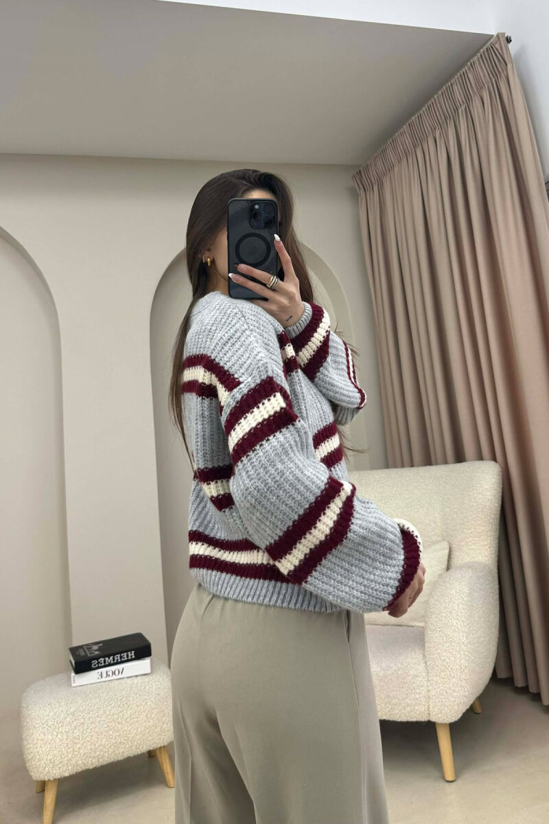 TRIKO ME DIZAJN ME VIJA ME JAKE RRETHORE PER FEMRA NE NGJYRE GRI - 2