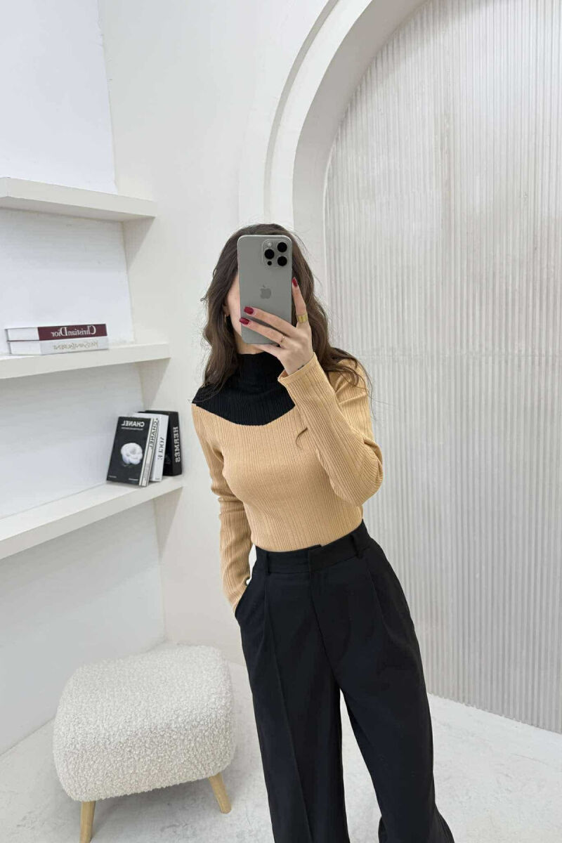 TRIKO ME DY NGJYRA DHE JAKË GJYSËM GOLF PËR FEMRA NË NGJYRËN BEZHË - 2