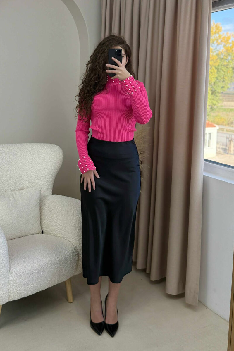 TRIKO ME JAKË GOLF DHE ME DETAJIN E PERLAVE PËR FEMRA NË NGJYRË ROZË - 2