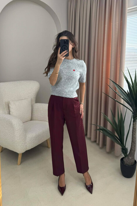 TRIKO ME LOGO ME ZEMËR DHE ME MËNGË TË SHKURTRA PËR FEMRA NË NGJYRË GRI - 8