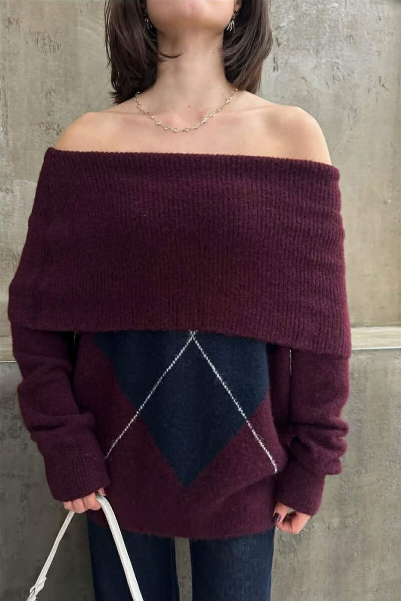 TRIKO ME SUPET JASHTE DHE ME DIZJAN ROMBESH PER FEMRA NE NGJYRE VISHNJE TE ERRET - 4