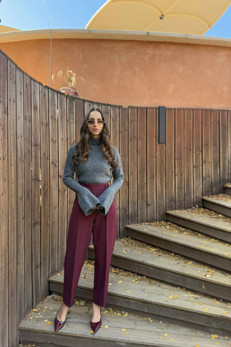 TRIKO NJË NGJYRSHE ME JAKË GOLF PËR FEMRA NË NGJYRË GRI TË ERRËT - KLAUDIO FASHION