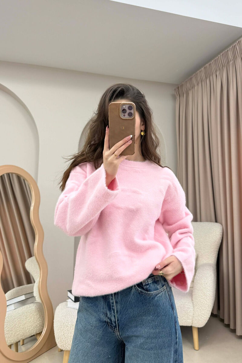 TRIKO NJE NGJYRESHE ME JAKE TE RRUMBULLAKET PER FEMRA NE NGJYRE ROZE - 4