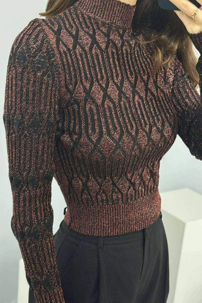 TRIKO NJË NGJYRËSHE ME SHKËLQIM PËR FEMRA NË NGJYRËN BRONX - 3