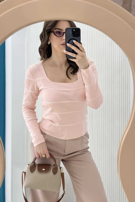 TRIKO NJË NGJYRËSHE PËR FEMRA NË NGJYRËN PUDËR - 4