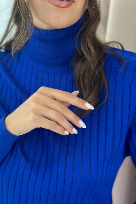 TRIKO NJËNGJYRËSHE ME JAKË GJYSËM GOLF PËR FEMRA NË NGJYRËN BLU - 5