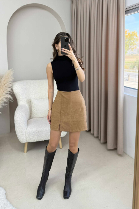 TURTLE NECK SLEEVELESS ONE COLOR WOMEN BODY BLACK/ E ZEZE - KLAUDIO FASHION