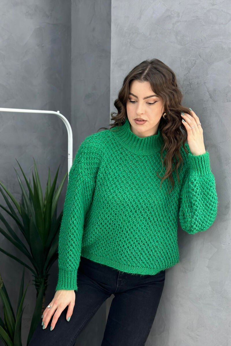 TURTLENECK ONE COLOR SIMPLE WOMAN SWEATER GREEN/JESHILE - 2