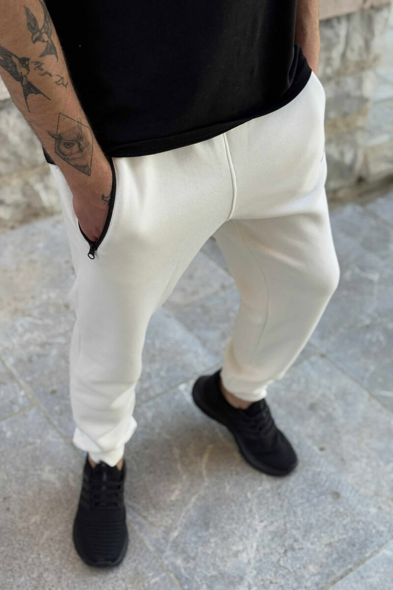 TUTA ME PUSH DHE ME XHEPA ME ZINXHIR PËR MESHKUJ NË NGJYRË TË BARDHË - 3