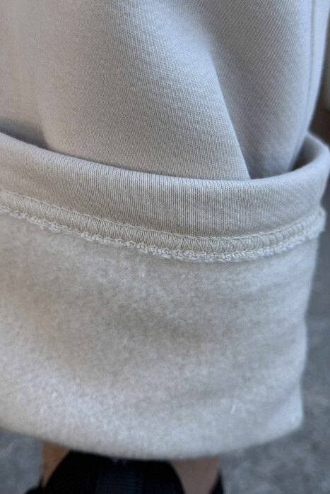 TUTA ME PUSH ME DETAJIN E XHEPIT PËR MESHKUJ NË NGJYRËN BEZHË - 5