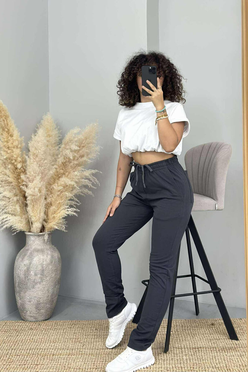 TUTA NJË NGJYRËSHE ME BEL ELASTIK PËR FEMRA NË NGJYRËN GRI TË ERRËT - 4