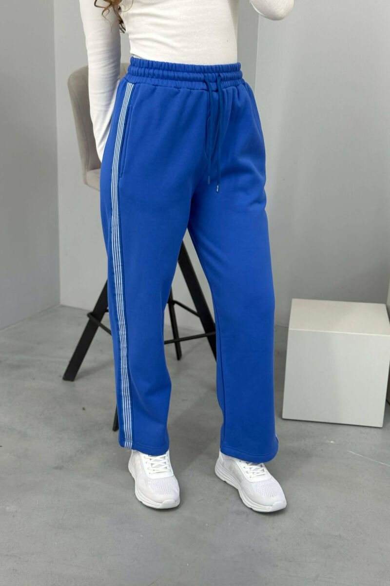 TUTA NJË NGJYRËSHE ME PUSH DHE VIJA PËR FEMRA NË NGJYRË BLU - 3