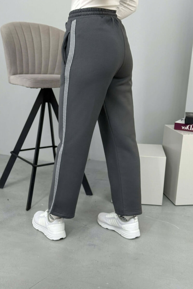 TUTA NJË NGJYRËSHE ME PUSH DHE VIJA PËR FEMRA NË NGJYRË GRI - 4