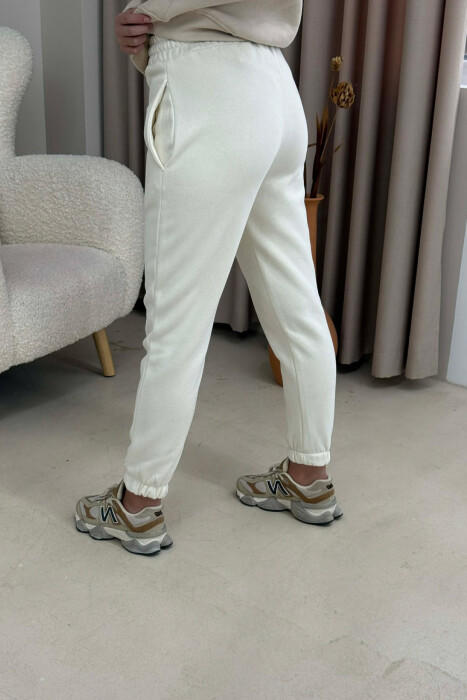 TUTA NJË NGJYRËSHE ME PUSH PËR FEMRA NË NGJYRË KREM - 4