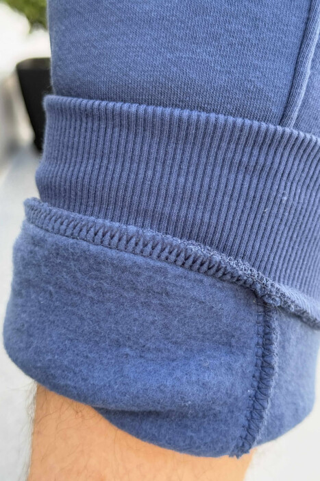 TUTA NJË NGJYRËSHE ME PUSH PËR MESHKUJ NË NGJYRËN BLU - 5