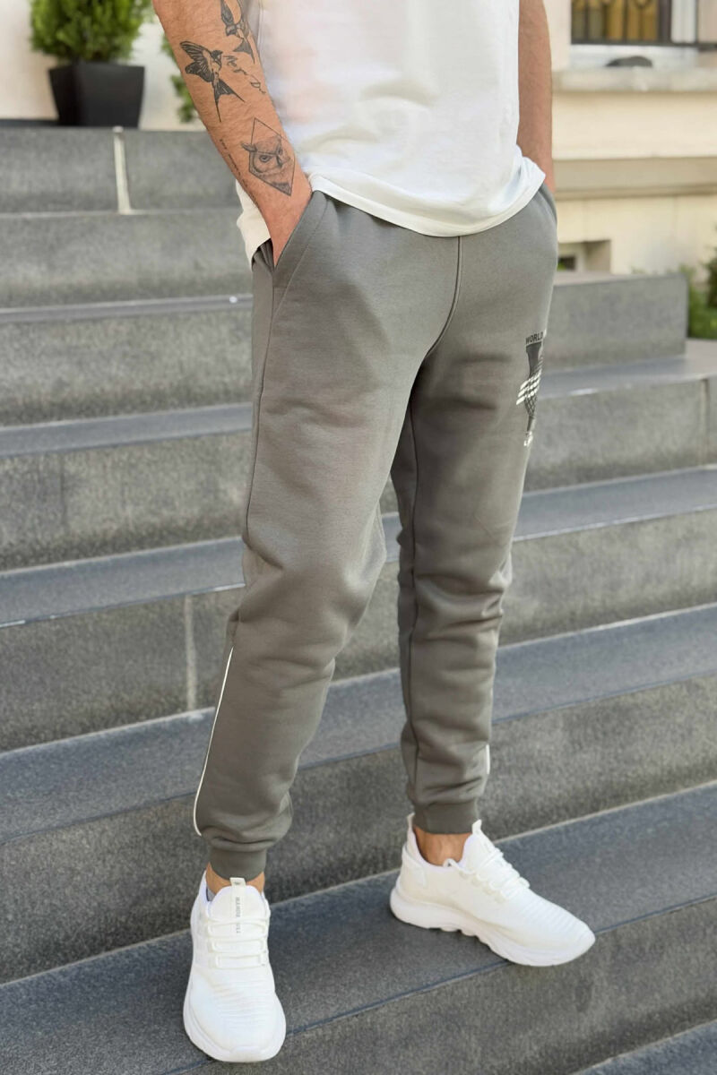 TUTA NJË NGJYRËSHE ME PUSH PËR MESHKUJ NË NGJYRËN ULLI - 2