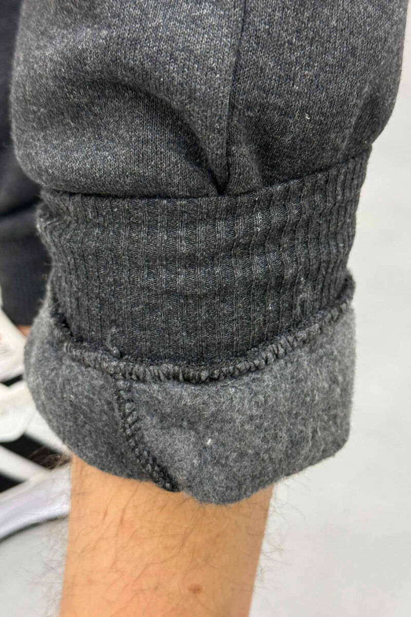 TUTA TË THJESHTA ME PUSH PËR MESHKUJ NË NGJYRËN GRI E ERRËT - 5