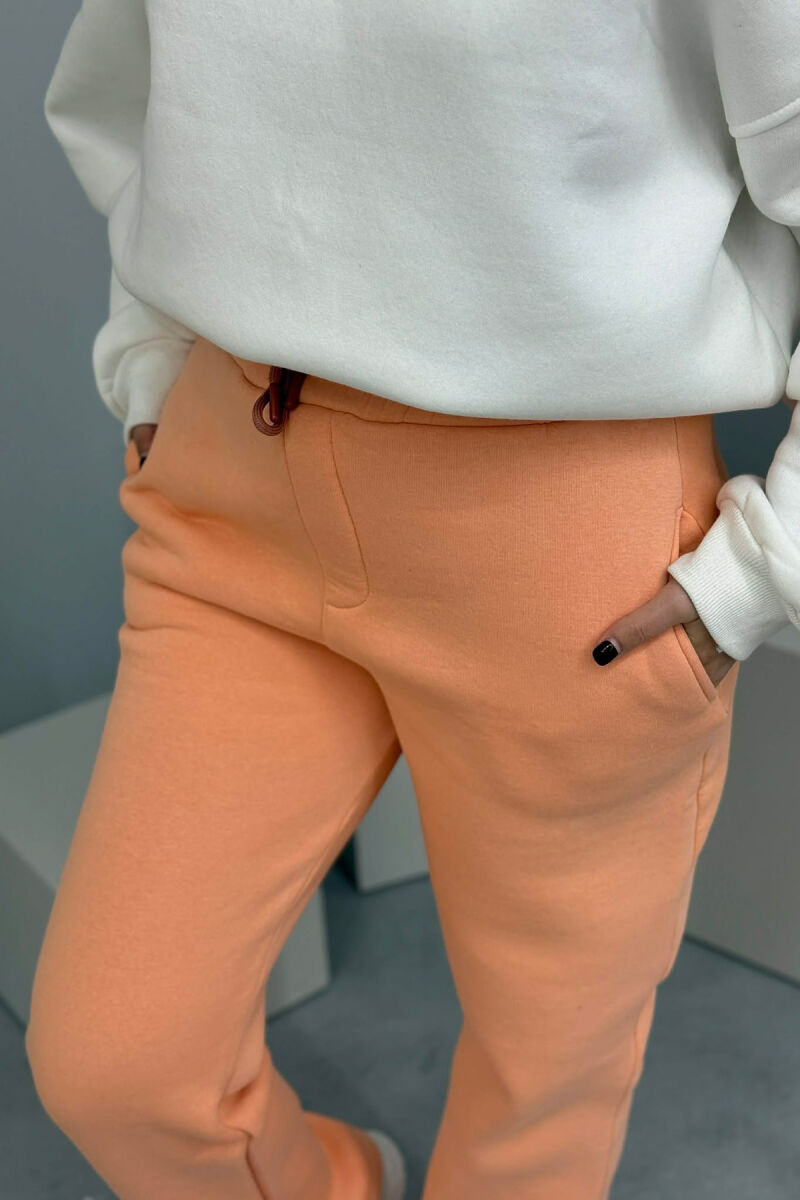 TUTA TE THJESHTA NJE NGJYRESHE ME PUSH PER FEMRA NE NGJYRE SALMON - 3