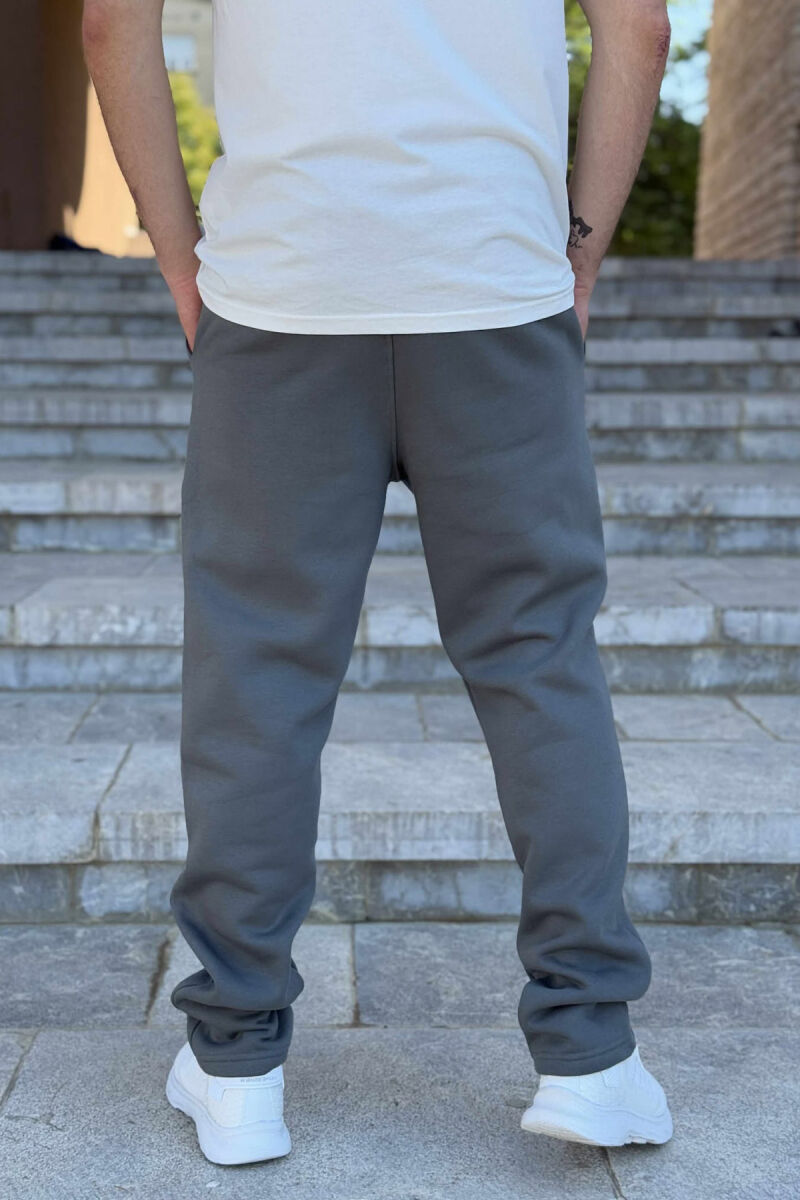 TUTA TË THJESHTA NJË NGJYRËSHE ME PUSH PËR MESHKUJ NË NGJYRËN GRI TË ERRËT - 4