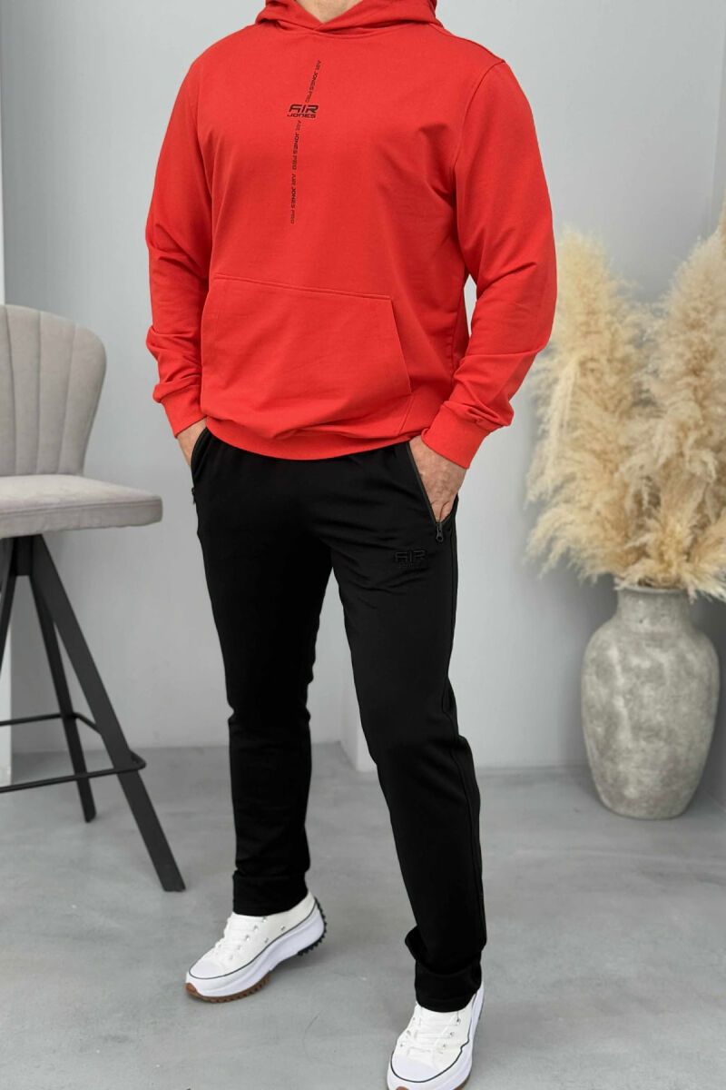 TUTA TË THJESHTA NJË NGJYRËSHE PËR MESHKUJ NË NGJYRË TË ZEZË - 1