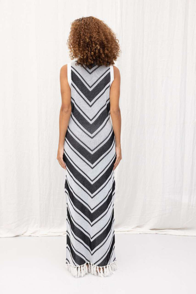 TWO COLORS DESIGN KNITTED WOMEN DRESS BLACK-WHITE/ZB - 7