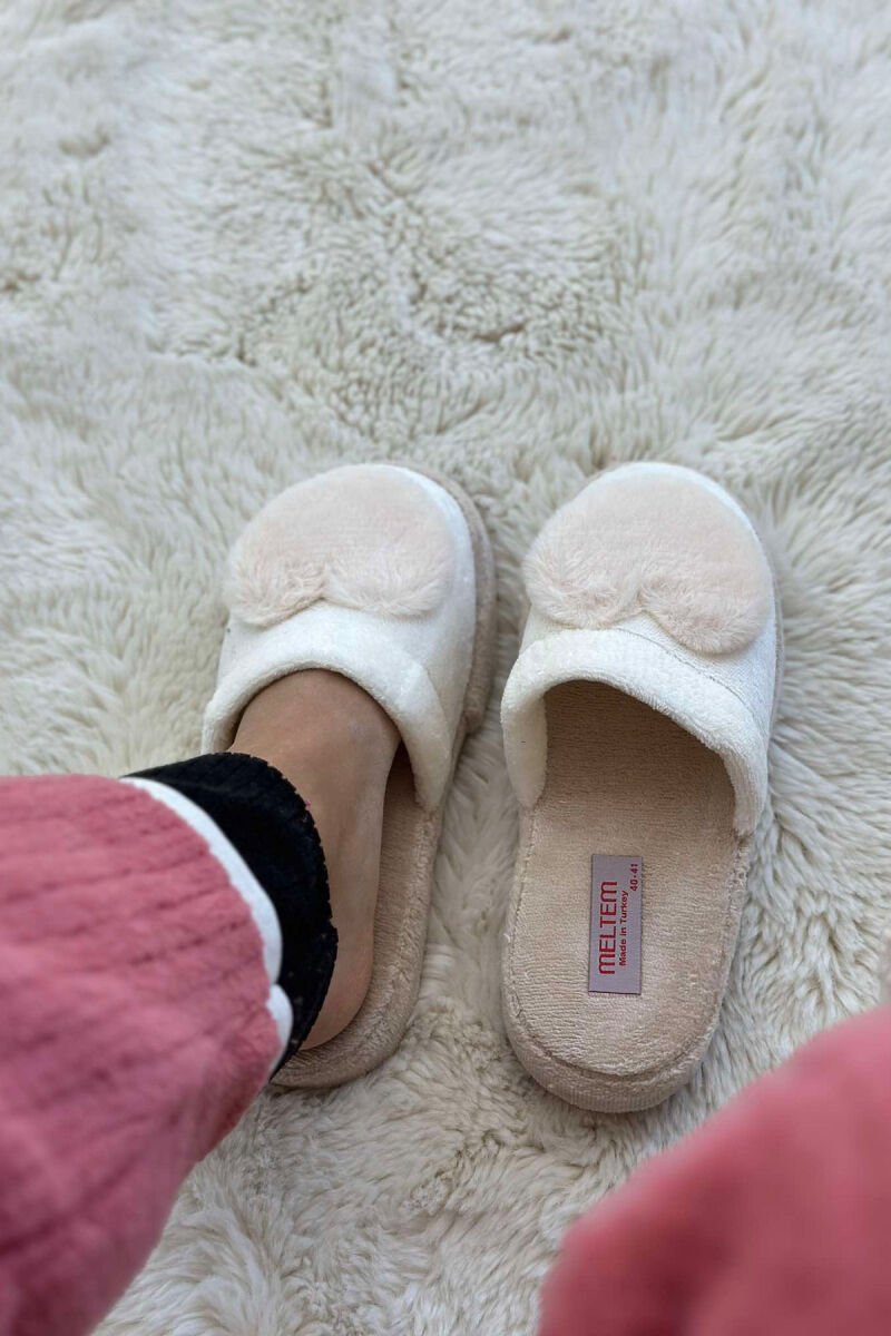 TWO COLORS WOMAN HOME SLIPPERS CREAM/KREM - 5