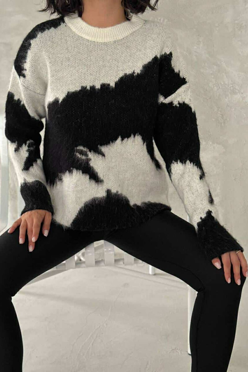 TWO COLORS WOMEN SWEATER BLACK-WHITE/ZEBA - 4